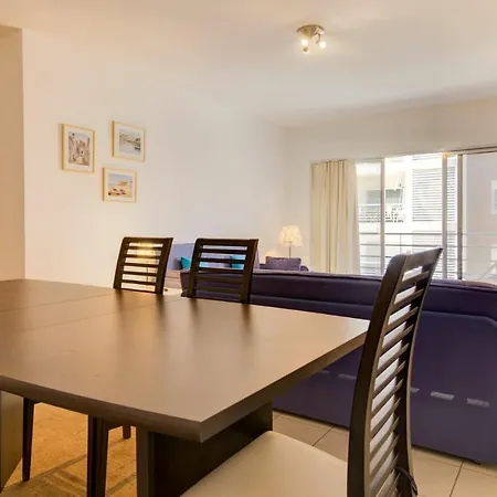 Sleeps 4 With Wifi Apartmán *